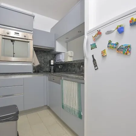 Magnifique Vue Pour 4 Personnes Avec Garage ! *